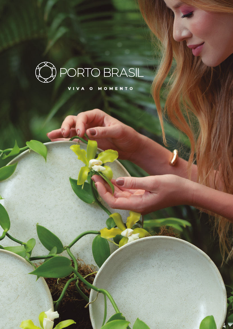 Catalog Stoneware 2025